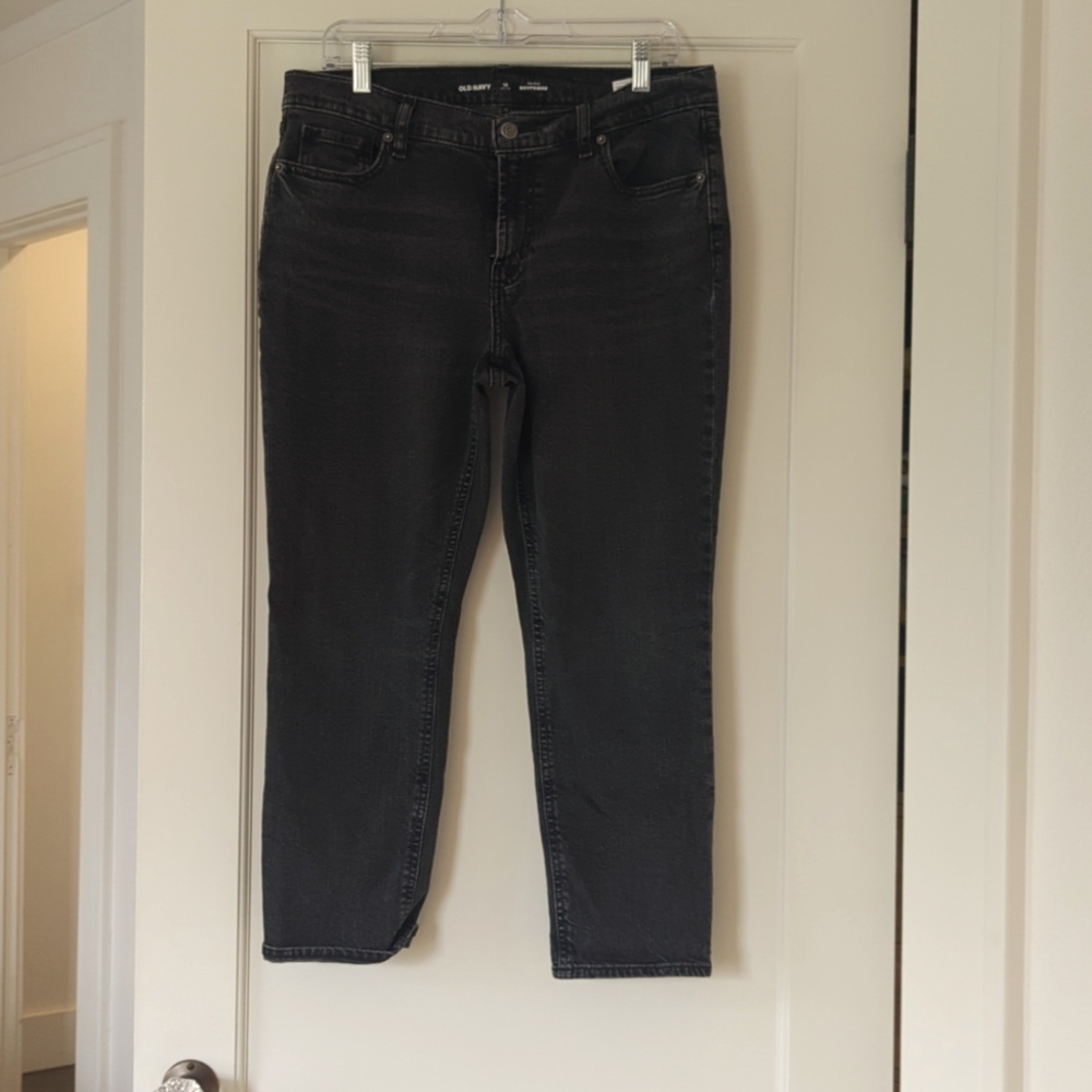Old Navy Mid-rise Boyfriend Jeans